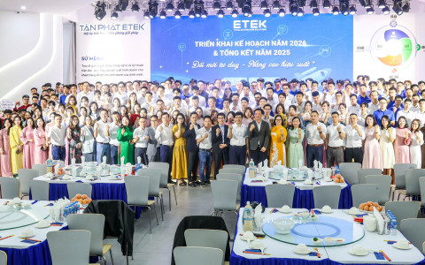 TỔNG KẾT 2025 & TRIỂN KHAI KẾ HOẠCH 2026 - đổi mới tư duy, nâng cao hiệu suất